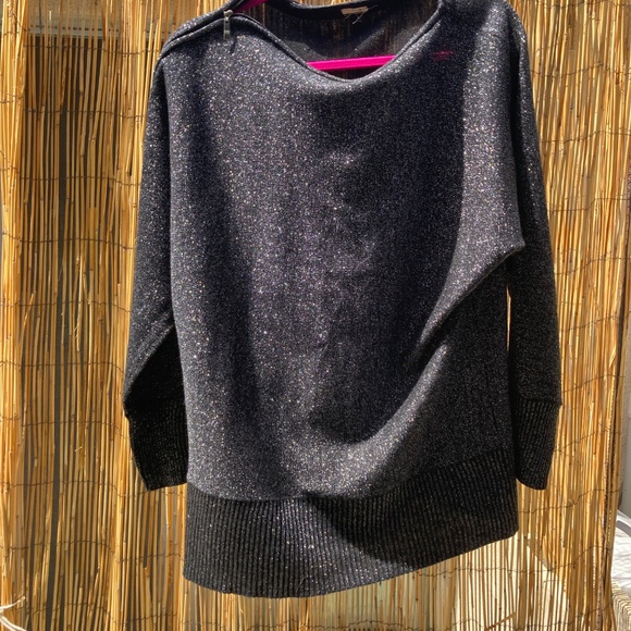 Vinage Zipper Collar Black Metallic Sweater - Picture 4 of 9